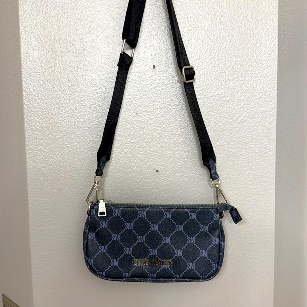 EUC Steve Madden crossbody